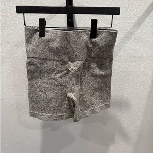 Colsie Heather Gray Ribbed Bike Shorts